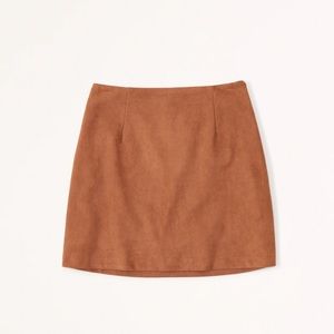 Abercrombie & Fitch Vegan Suede Mini Skort